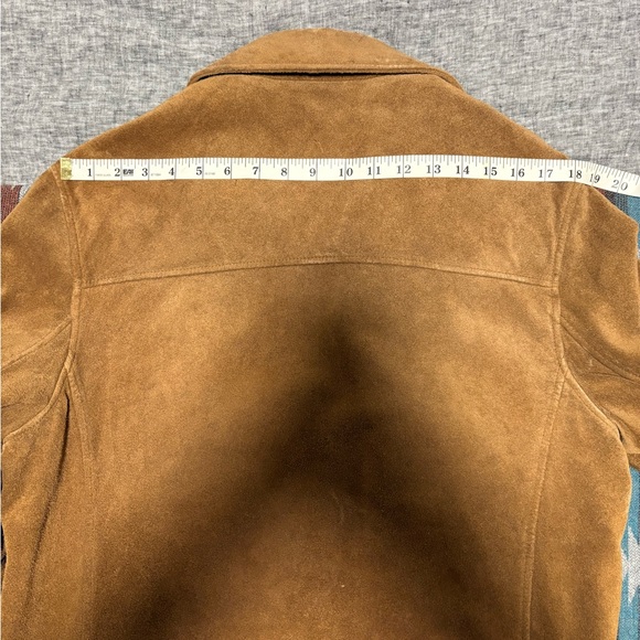 Men's Tan Suede Jacket - Picture 4 of 6